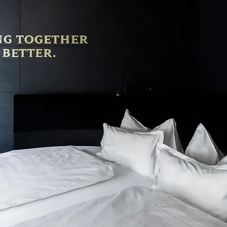 Prinz Rudolf Smart Hotel 4*