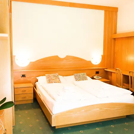 Prinz Rudolf Smart Готель 4*