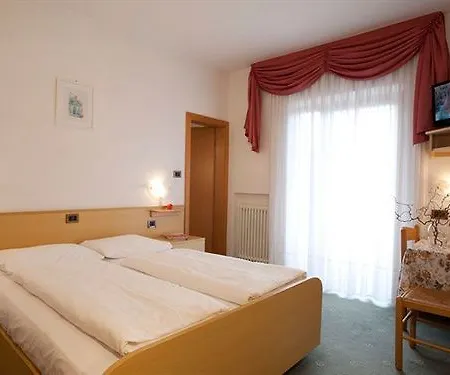 Ξενοδοχείο Prinz Rudolf Smart 4*